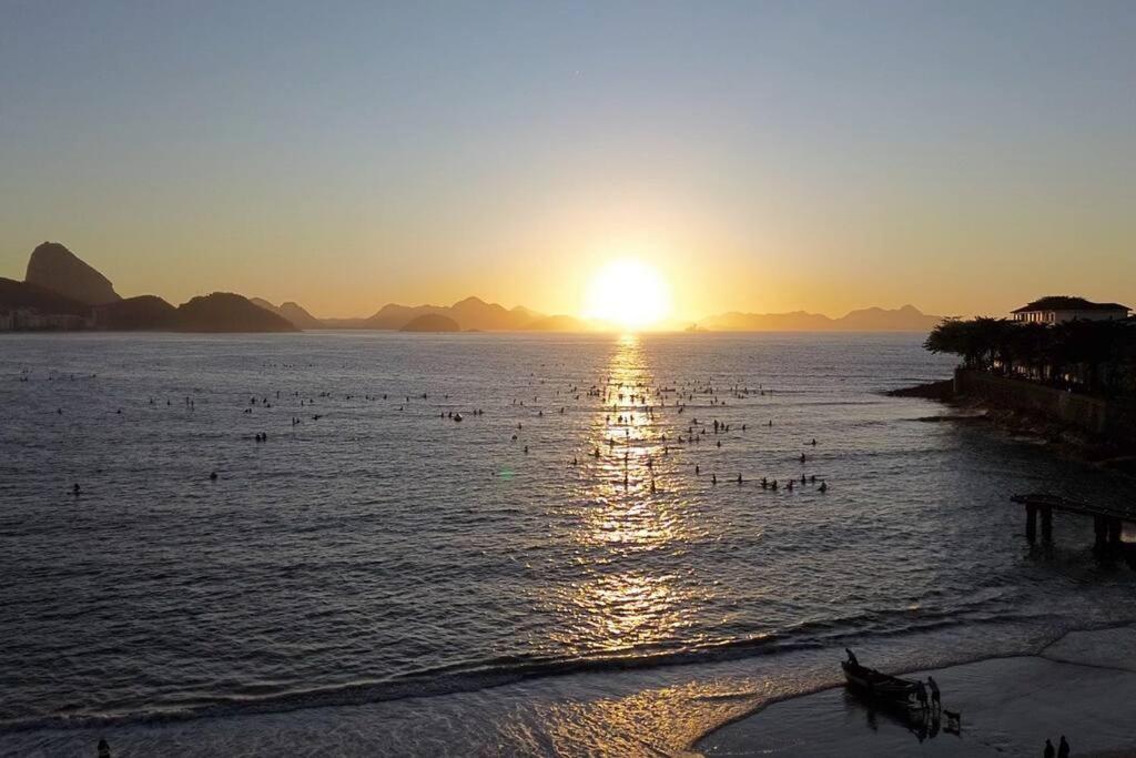 Princesa Do Mar Copanema 50m Da X Ipanema